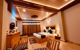 Sana Luxury Cottage, Manali